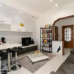 Mm Bengasi Modern Apartment